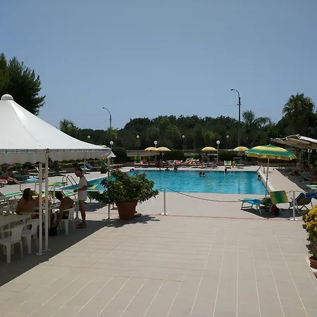 Hotel apartamentowy Atlante Leporano